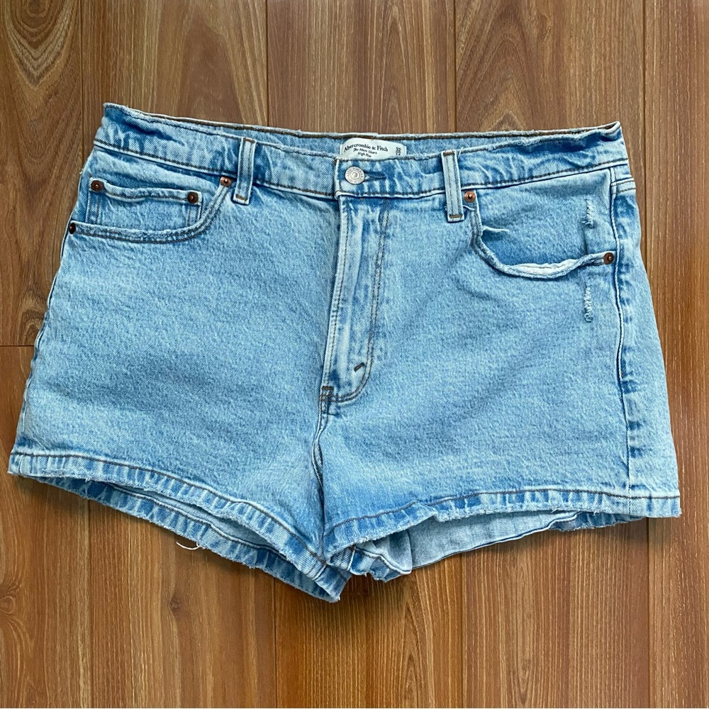 Abercrombie Mom Shorts